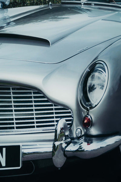 Aston Martin DB5 in Switzerland 350 x 230 cm MASTERPRINT